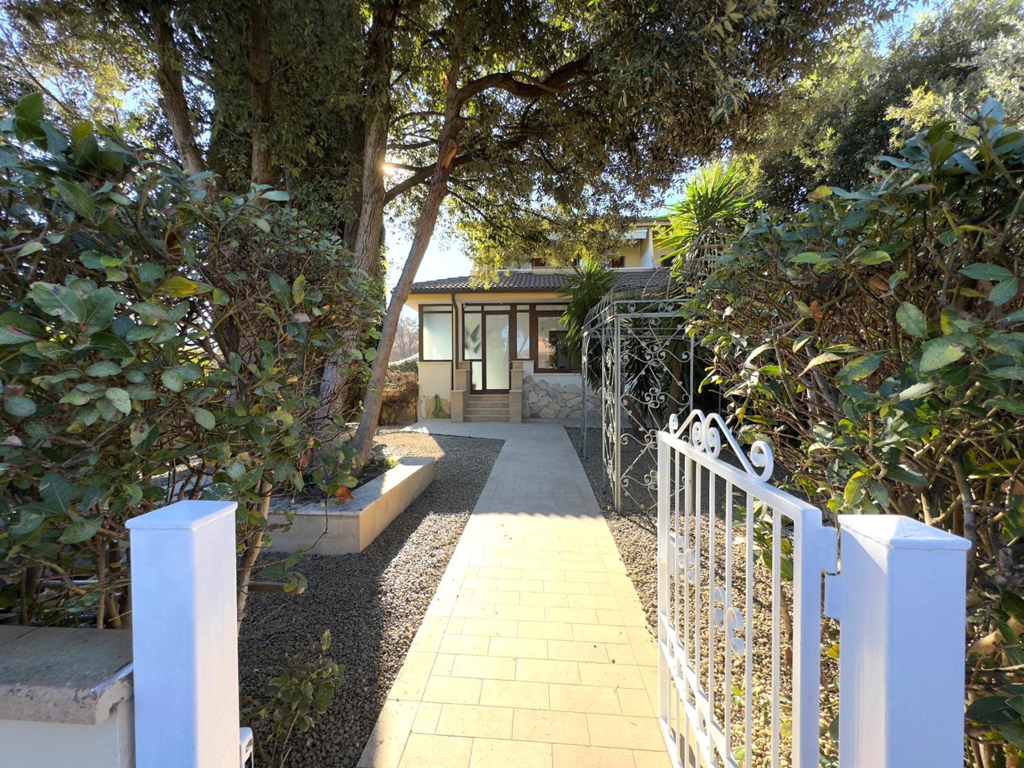 Residence Il Boschetto - Villa Con Piscina Grosseto Buitenkant foto