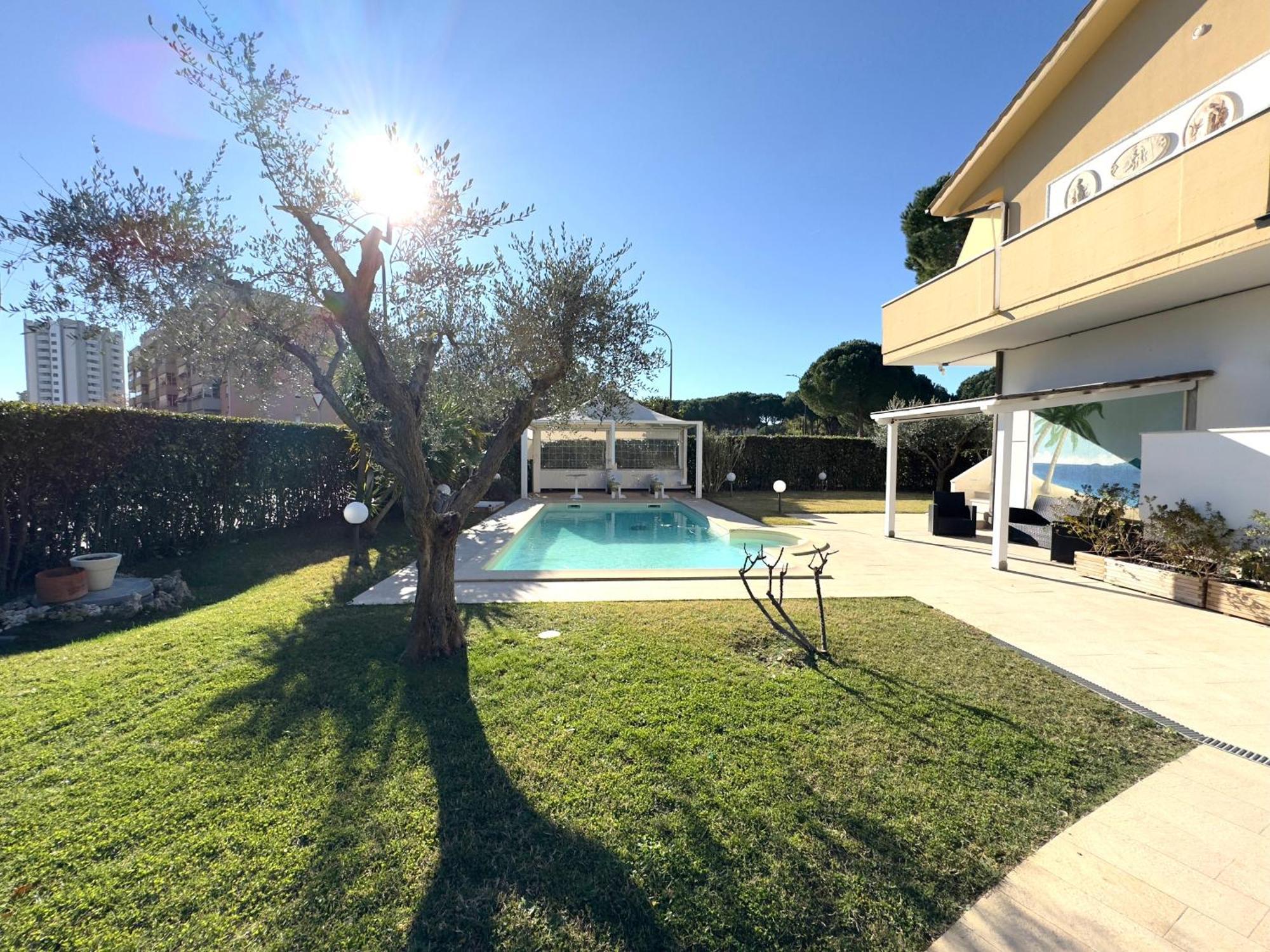 Residence Il Boschetto - Villa Con Piscina Grosseto Buitenkant foto